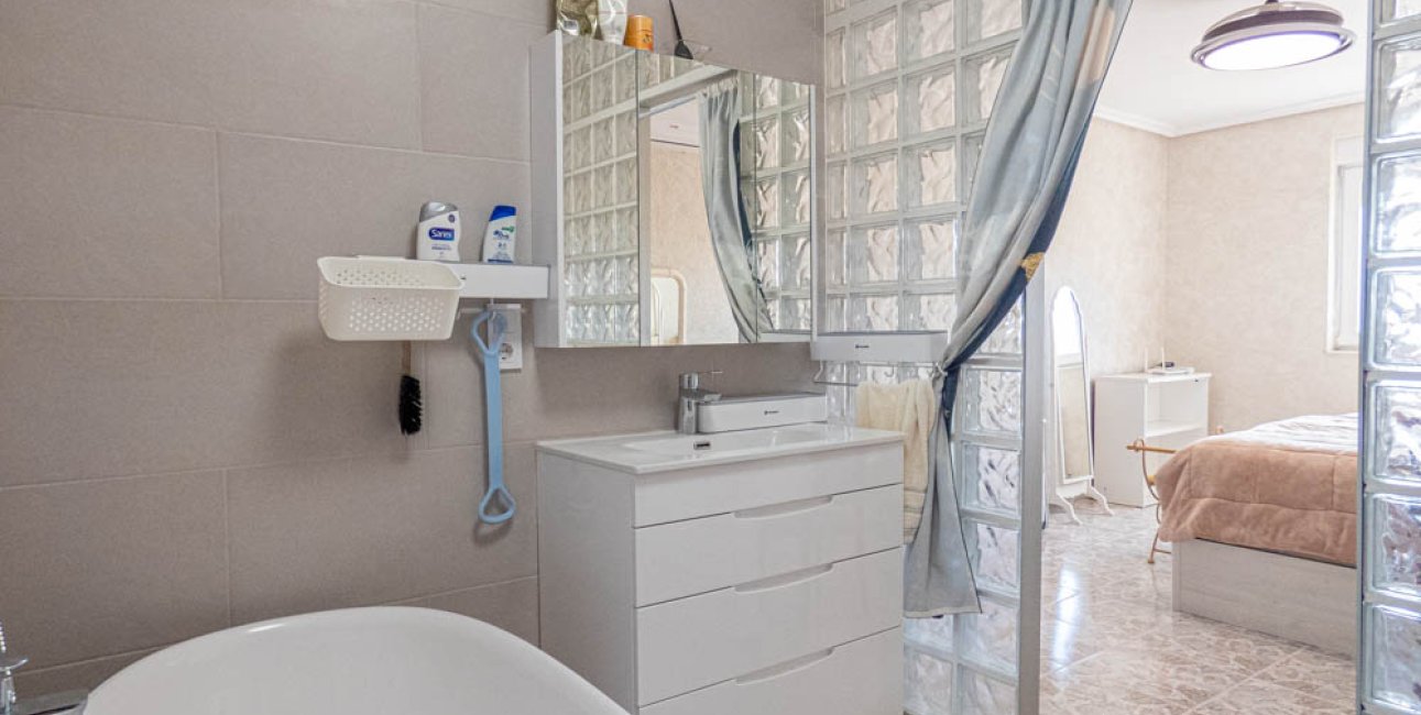 Resale - Country House -
San Miguel de Salinas - San Miguel - Country