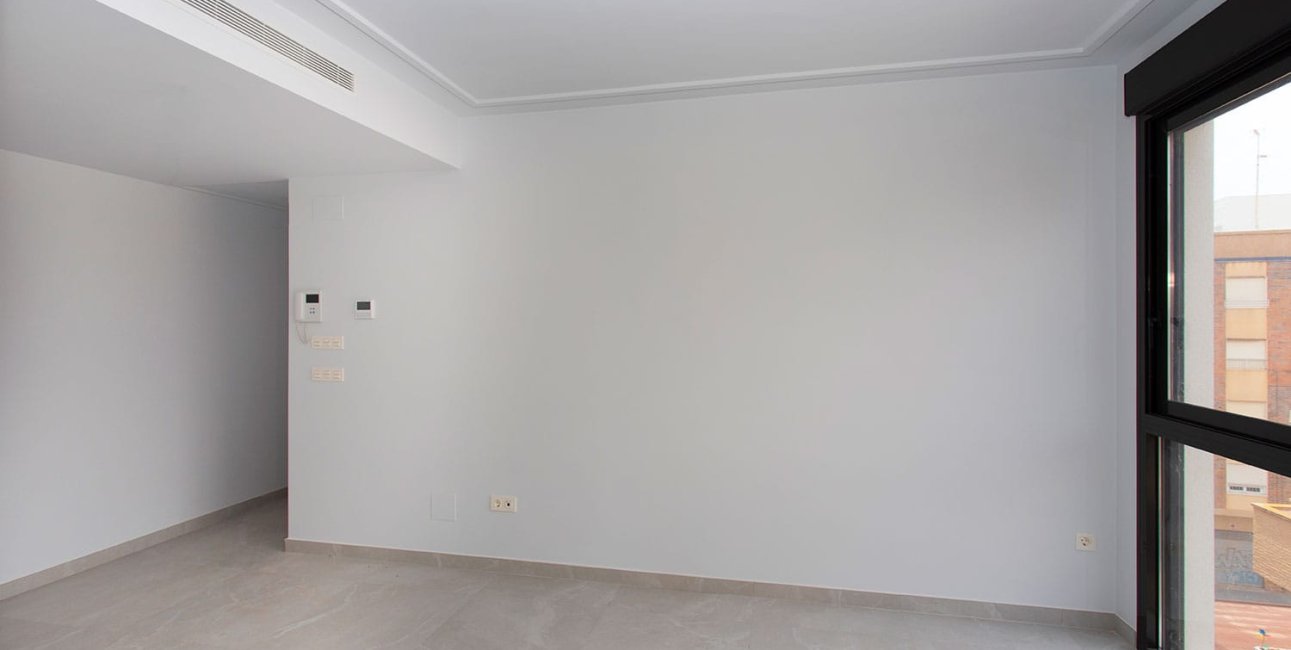 Resale - Apartment / flat -
Torrevieja - Torrevieja - Centre
