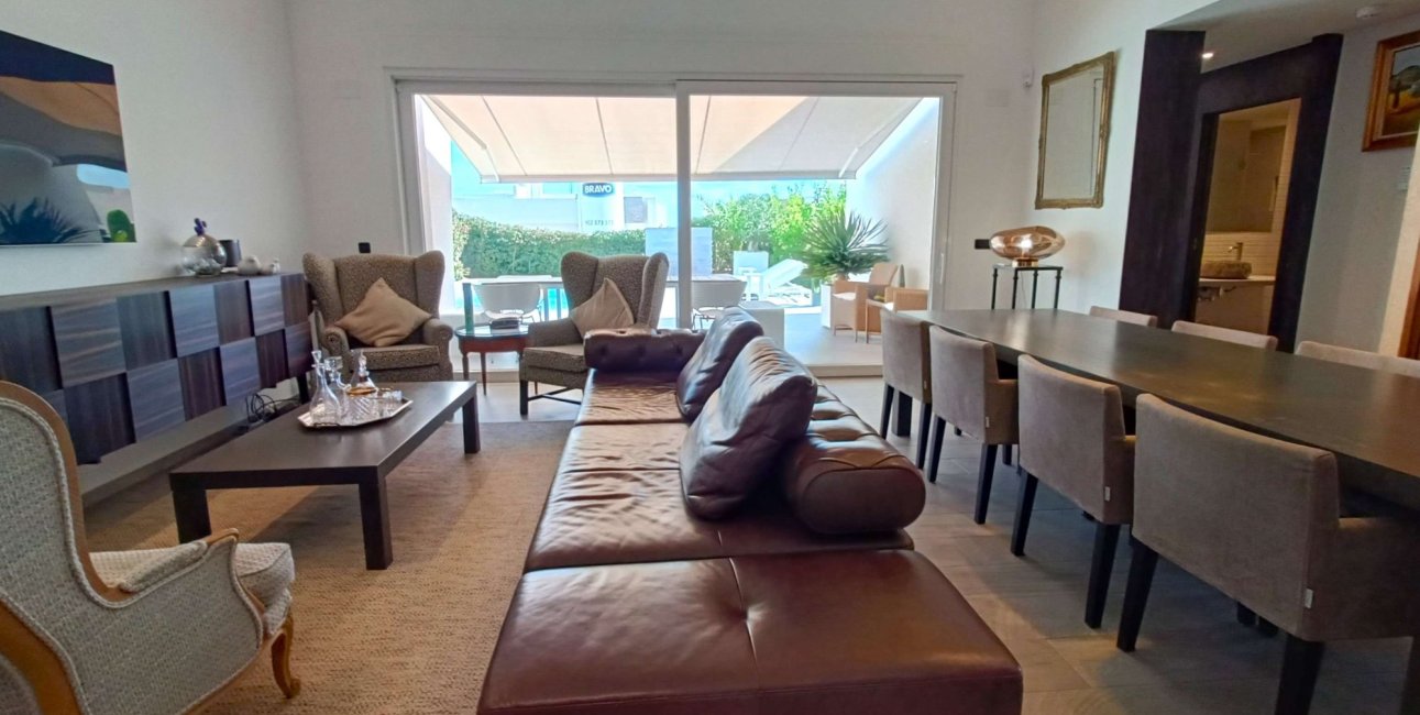 Resale - Villa -
Algorfa - La Finca Golf Resort