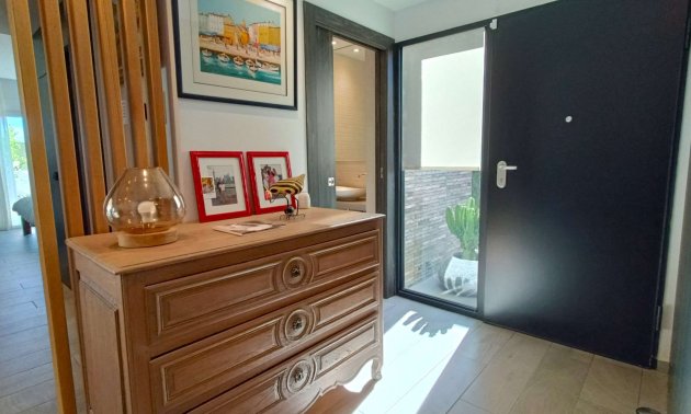 Resale - Villa -
Algorfa - La Finca Golf Resort