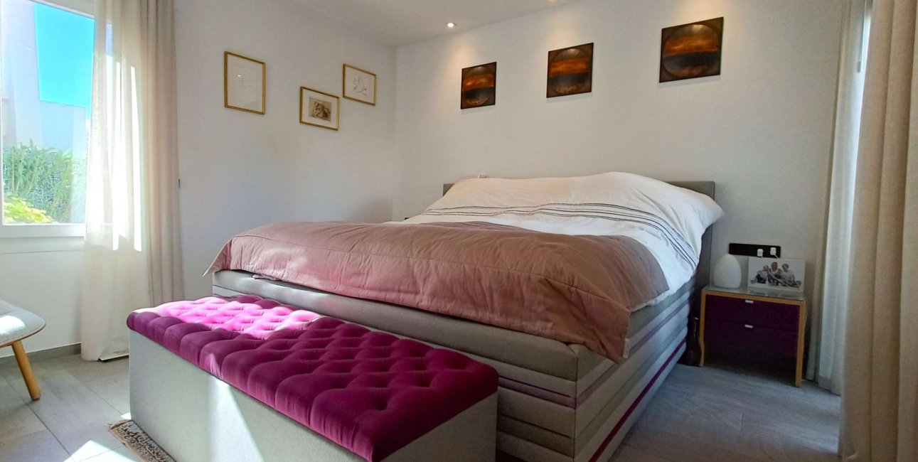 Resale - Villa -
Algorfa - La Finca Golf Resort