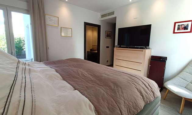 Resale - Villa -
Algorfa - La Finca Golf Resort