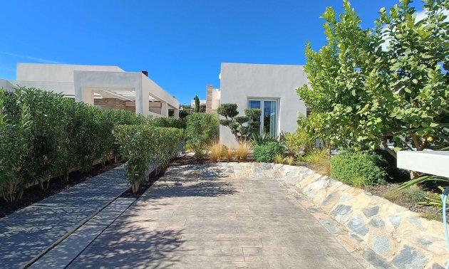 Resale - Villa -
Algorfa - La Finca Golf Resort