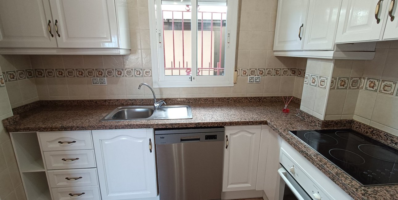 Resale - Villa -
Orihuela Costa - Lomas de Don Juan