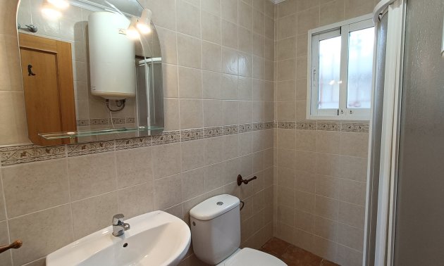 Resale - Villa -
Orihuela Costa - Lomas de Don Juan