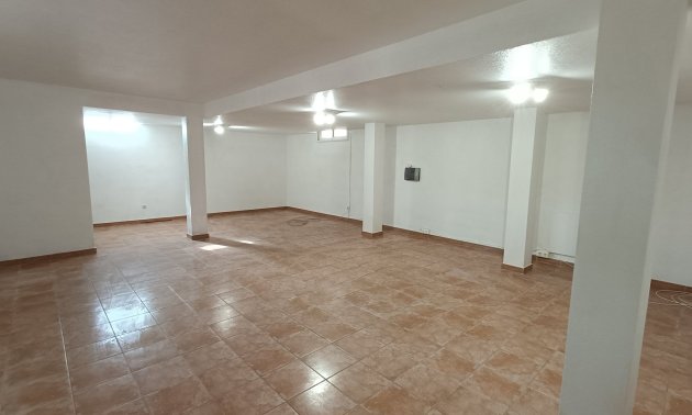 Resale - Villa -
Orihuela Costa - Lomas de Don Juan