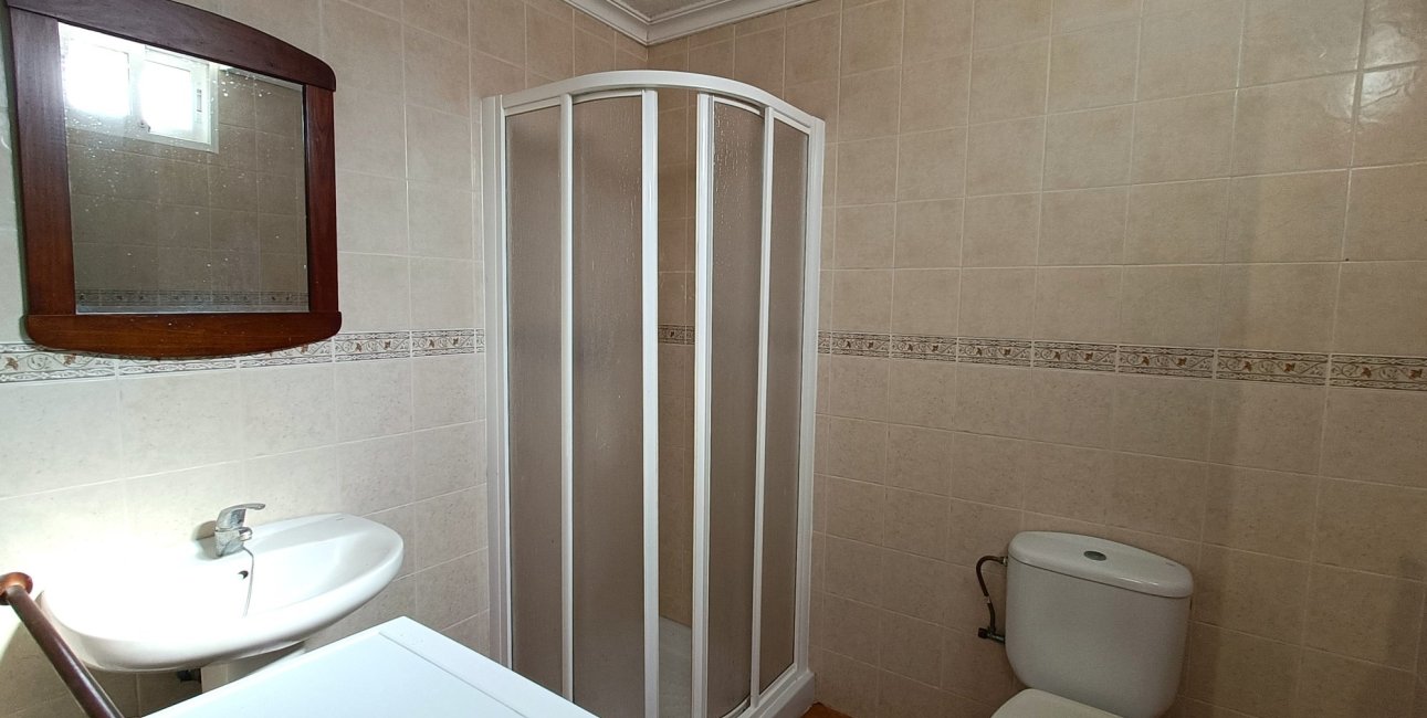 Resale - Villa -
Orihuela Costa - Lomas de Don Juan