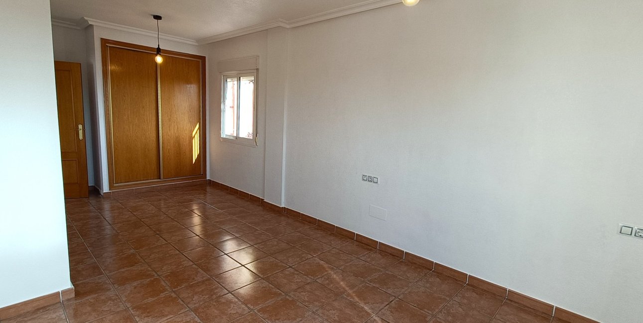 Resale - Villa -
Orihuela Costa - Lomas de Don Juan