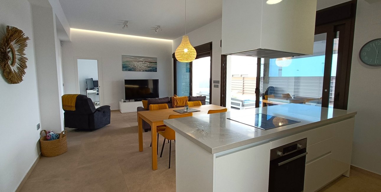 Resale - Villa -
Los Montesinos - Entre Naranjos / Vistabella Golf