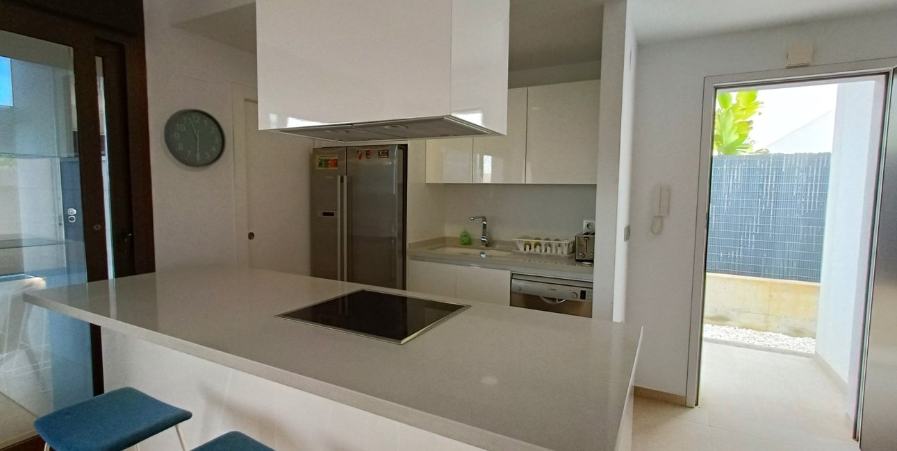 Resale - Villa -
Los Montesinos - Entre Naranjos / Vistabella Golf