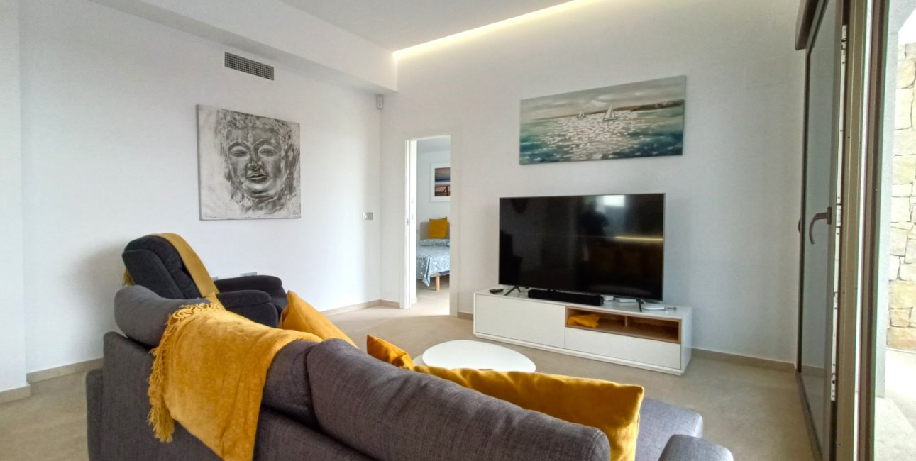 Resale - Villa -
Los Montesinos - Entre Naranjos / Vistabella Golf