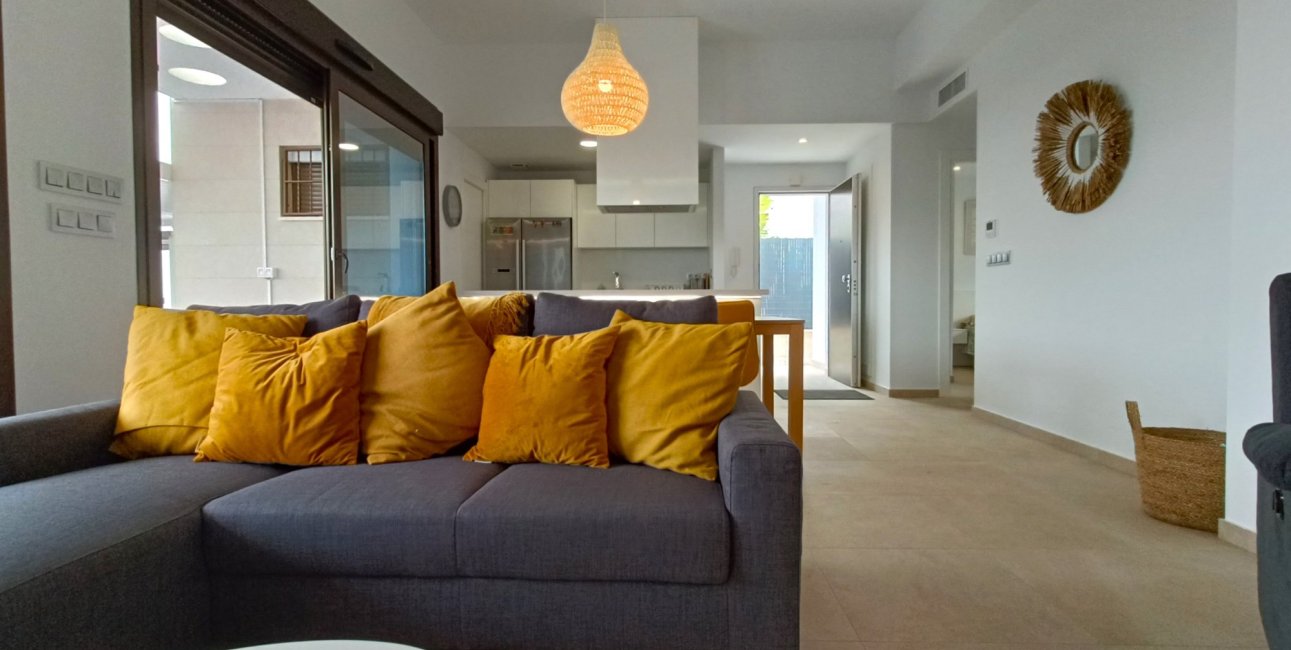 Resale - Villa -
Los Montesinos - Entre Naranjos / Vistabella Golf