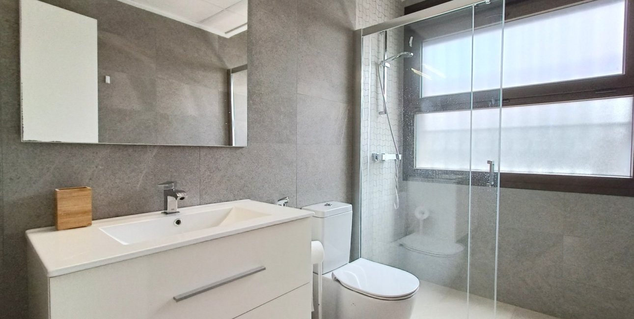 Resale - Villa -
Los Montesinos - Entre Naranjos / Vistabella Golf
