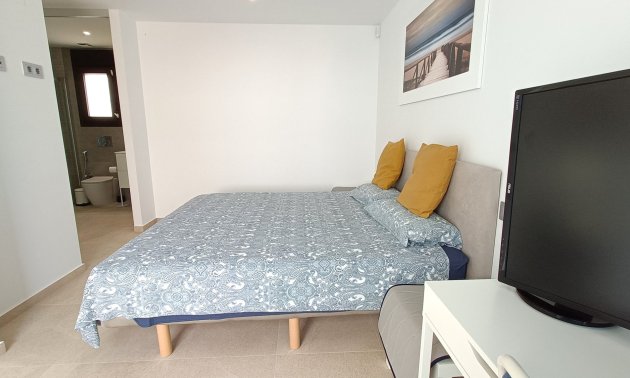 Resale - Villa -
Los Montesinos - Entre Naranjos / Vistabella Golf