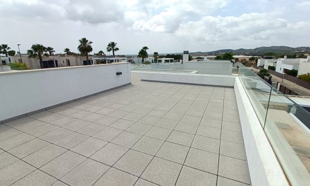 Resale - Villa -
Los Montesinos - Entre Naranjos / Vistabella Golf