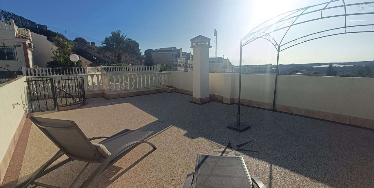 Resale - Bungalow -
Algorfa - Montemar