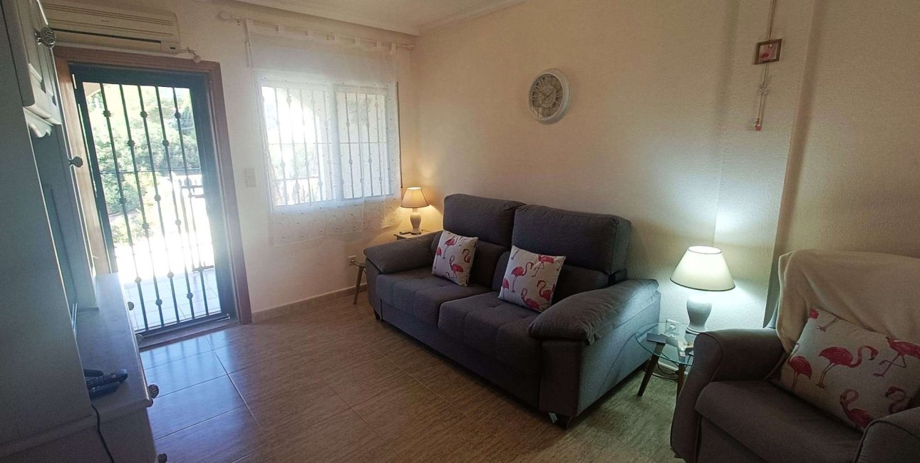 Resale - Bungalow -
Algorfa - Montemar