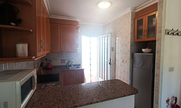 Resale - Bungalow -
Algorfa - Montemar
