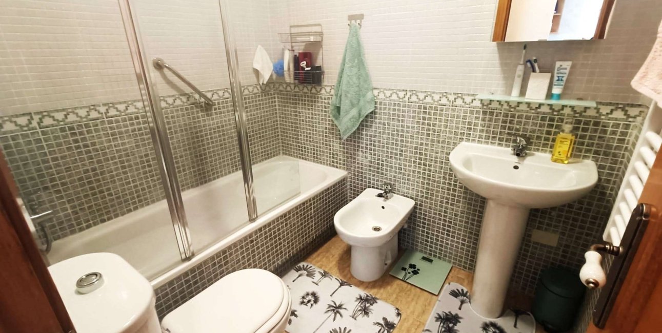 Resale - Bungalow -
Algorfa - Montemar