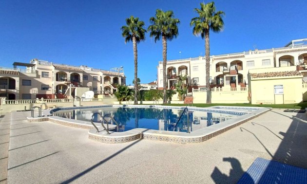 Resale - Bungalow -
Algorfa - Montemar