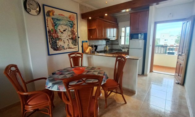 Resale - Apartment / flat -
Orihuela Costa - Villamartin