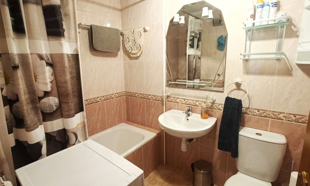 Resale - Apartment / flat -
Orihuela Costa - Villamartin