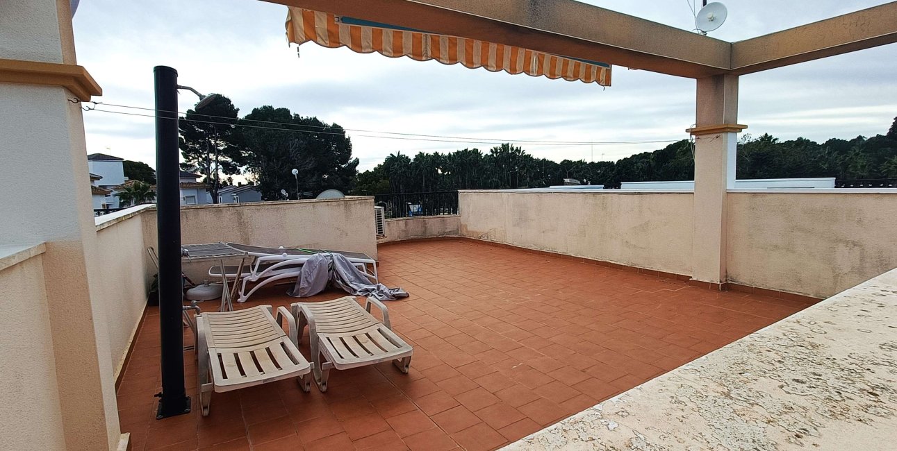 Resale - Apartment / flat -
Orihuela Costa - Villamartin