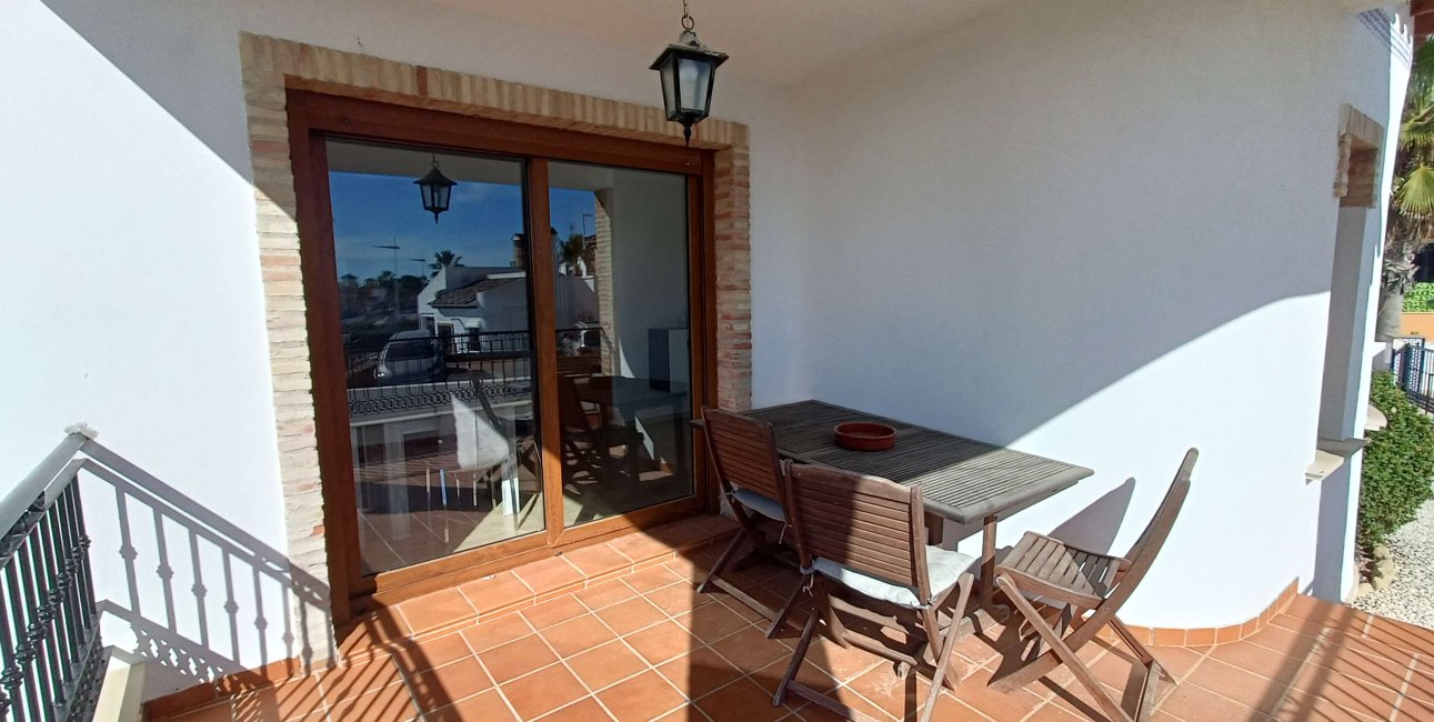 Resale - Villa -
Algorfa - La Finca Golf Resort