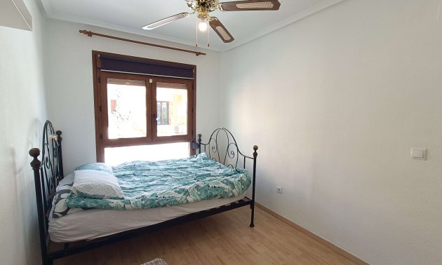 Resale - Villa -
Algorfa - La Finca Golf Resort