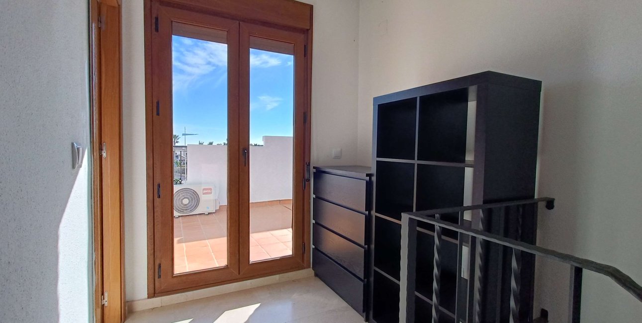 Resale - Villa -
Algorfa - La Finca Golf Resort