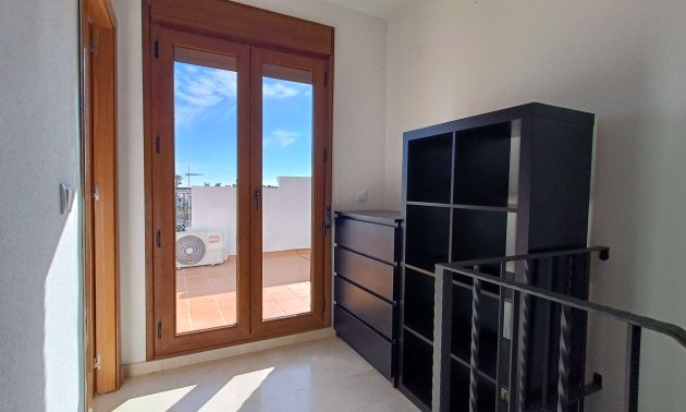 Resale - Villa -
Algorfa - La Finca Golf Resort