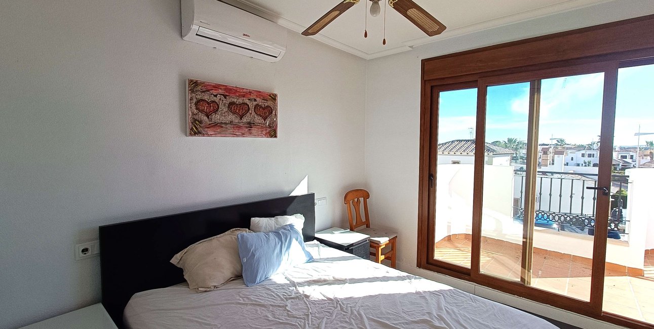 Resale - Villa -
Algorfa - La Finca Golf Resort