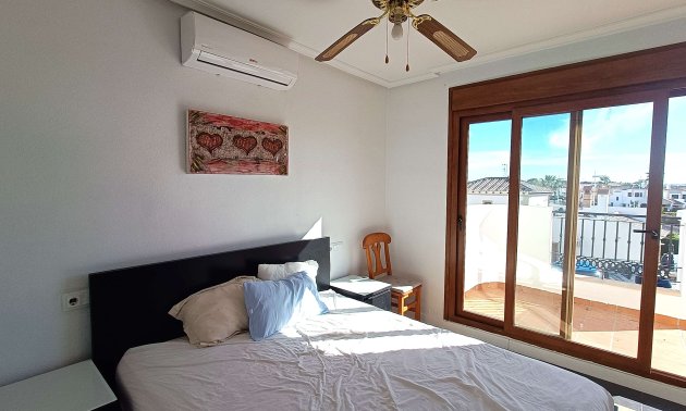 Resale - Villa -
Algorfa - La Finca Golf Resort