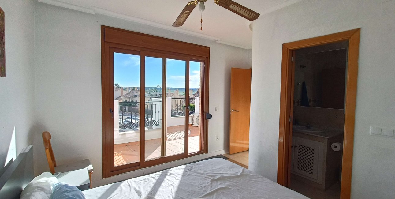 Resale - Villa -
Algorfa - La Finca Golf Resort