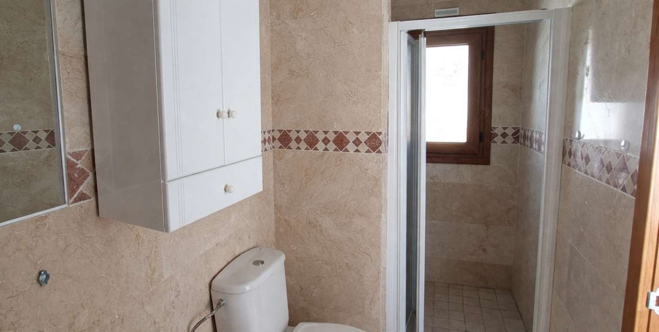 Resale - Villa -
Algorfa - La Finca Golf Resort