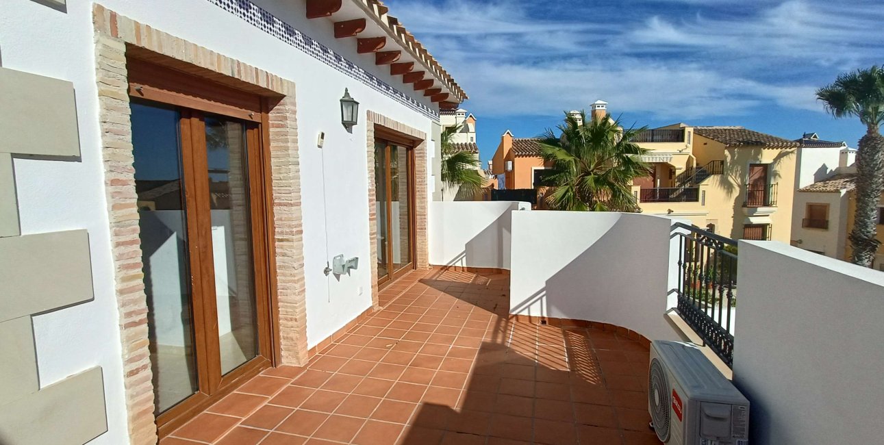 Resale - Villa -
Algorfa - La Finca Golf Resort
