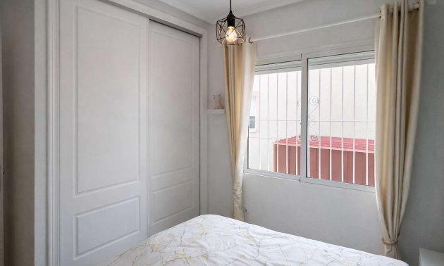 Resale - Villa -
Benimar - Benimar II