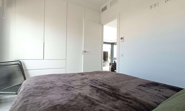 Resale - Villa -
Algorfa - La Finca Golf Resort