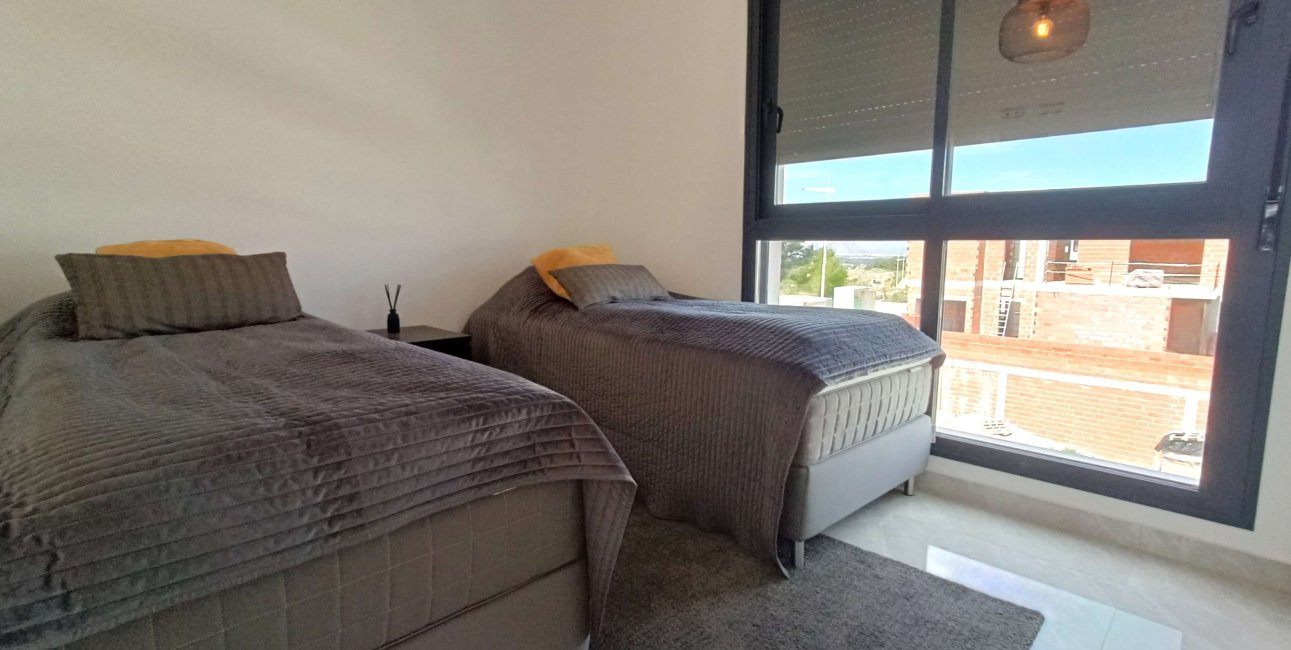 Resale - Villa -
Algorfa - La Finca Golf Resort
