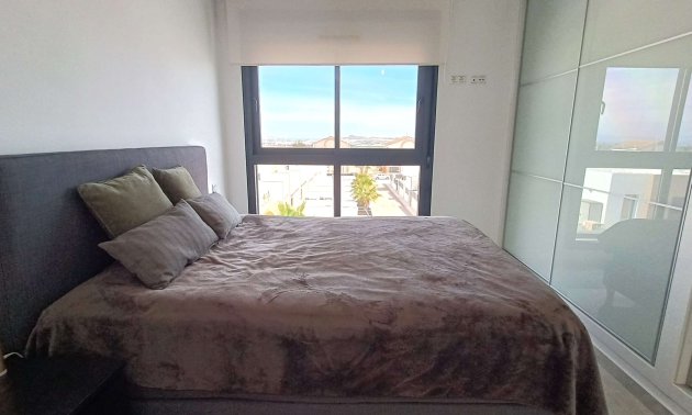 Resale - Villa -
Algorfa - La Finca Golf Resort
