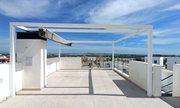 Resale - Villa -
Algorfa - La Finca Golf Resort