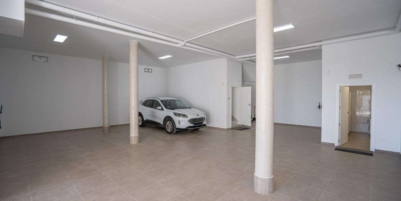 Resale - Villa -
Algorfa - La Finca Golf Resort