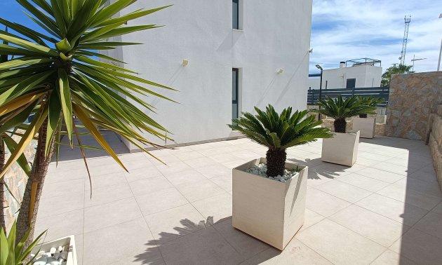 Resale - Villa -
Algorfa - La Finca Golf Resort