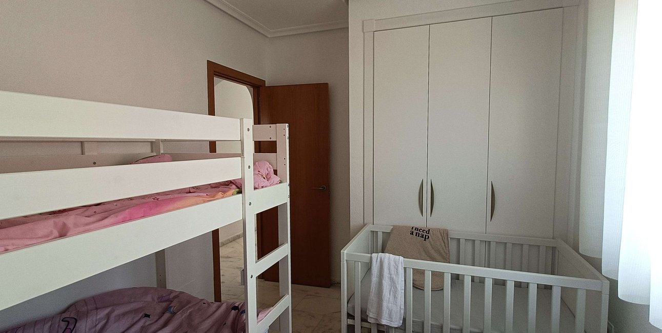 Resale - Apartment / flat -
Algorfa - La Finca Golf Resort