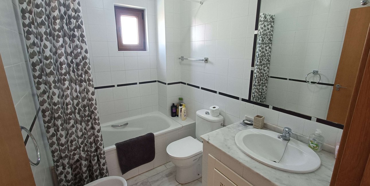 Resale - Apartment / flat -
Algorfa - La Finca Golf Resort