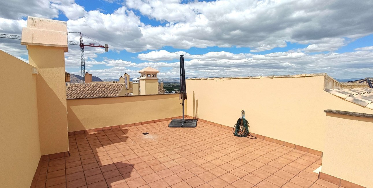 Resale - Apartment / flat -
Algorfa - La Finca Golf Resort