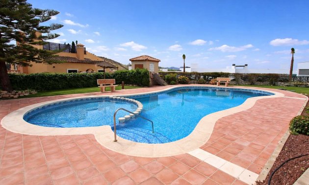 Resale - Apartment / flat -
Algorfa - La Finca Golf Resort
