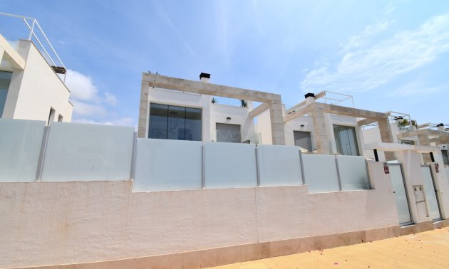 Resale - Villa -
Orihuela Costa - Lomas de Cabo Roig