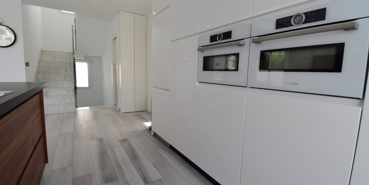 Resale - Villa -
Orihuela Costa - Lomas de Cabo Roig