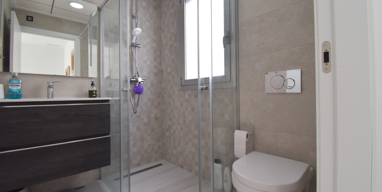 Resale - Villa -
Orihuela Costa - Lomas de Cabo Roig